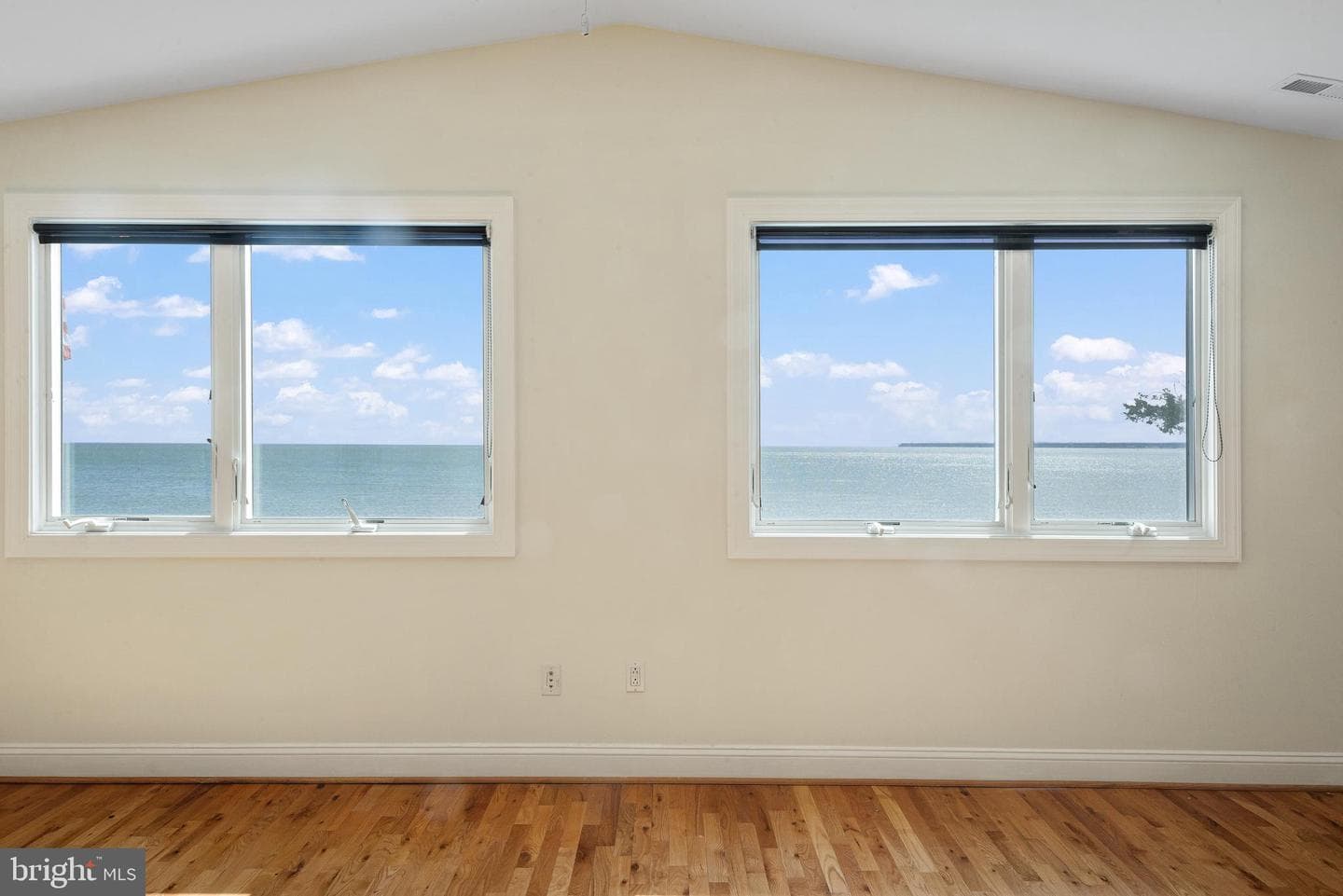 6065 Melbourne Avenue photo 43
