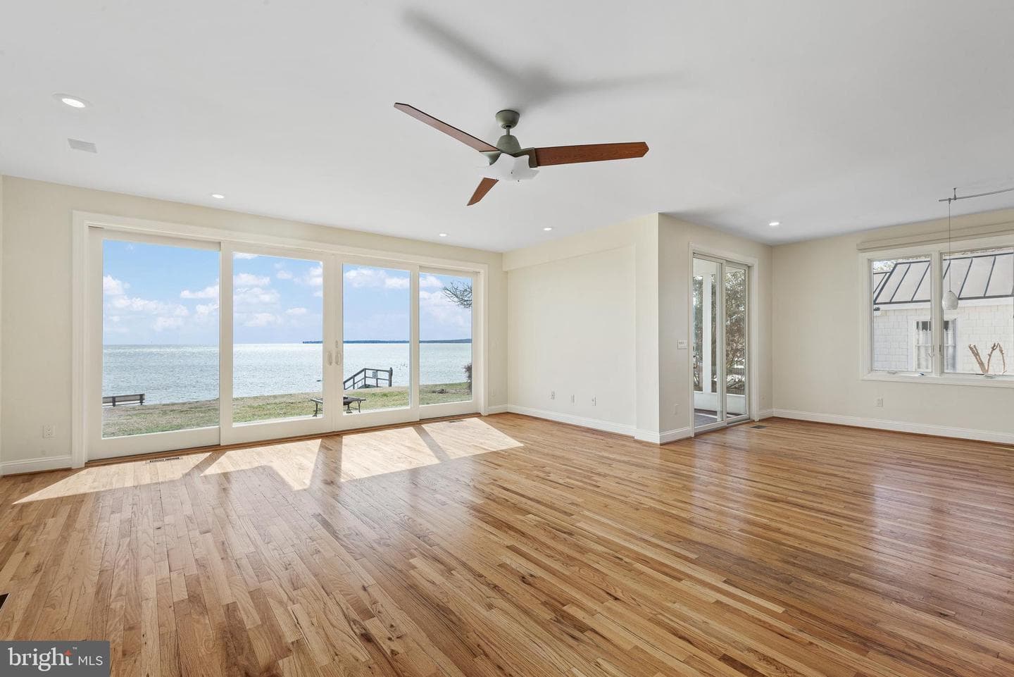 6065 Melbourne Avenue photo 9