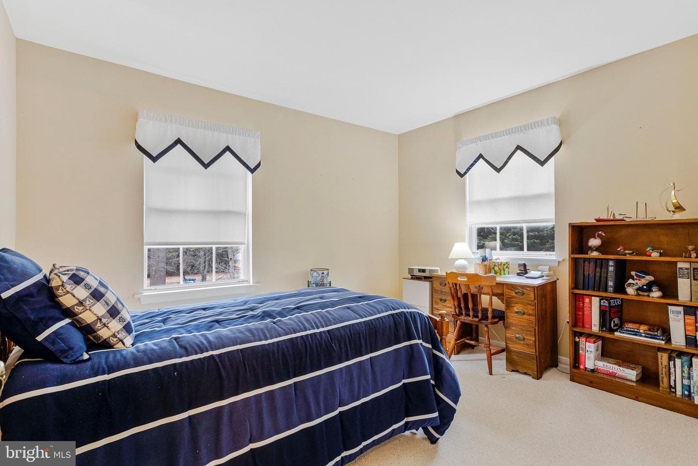 120 Claiborne Road photo 10