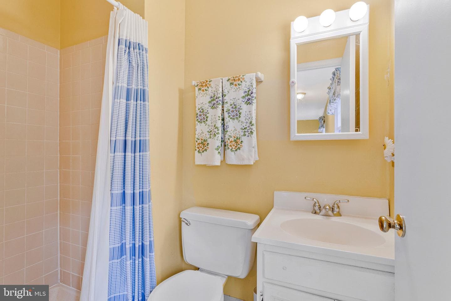 120 Claiborne Road photo 11