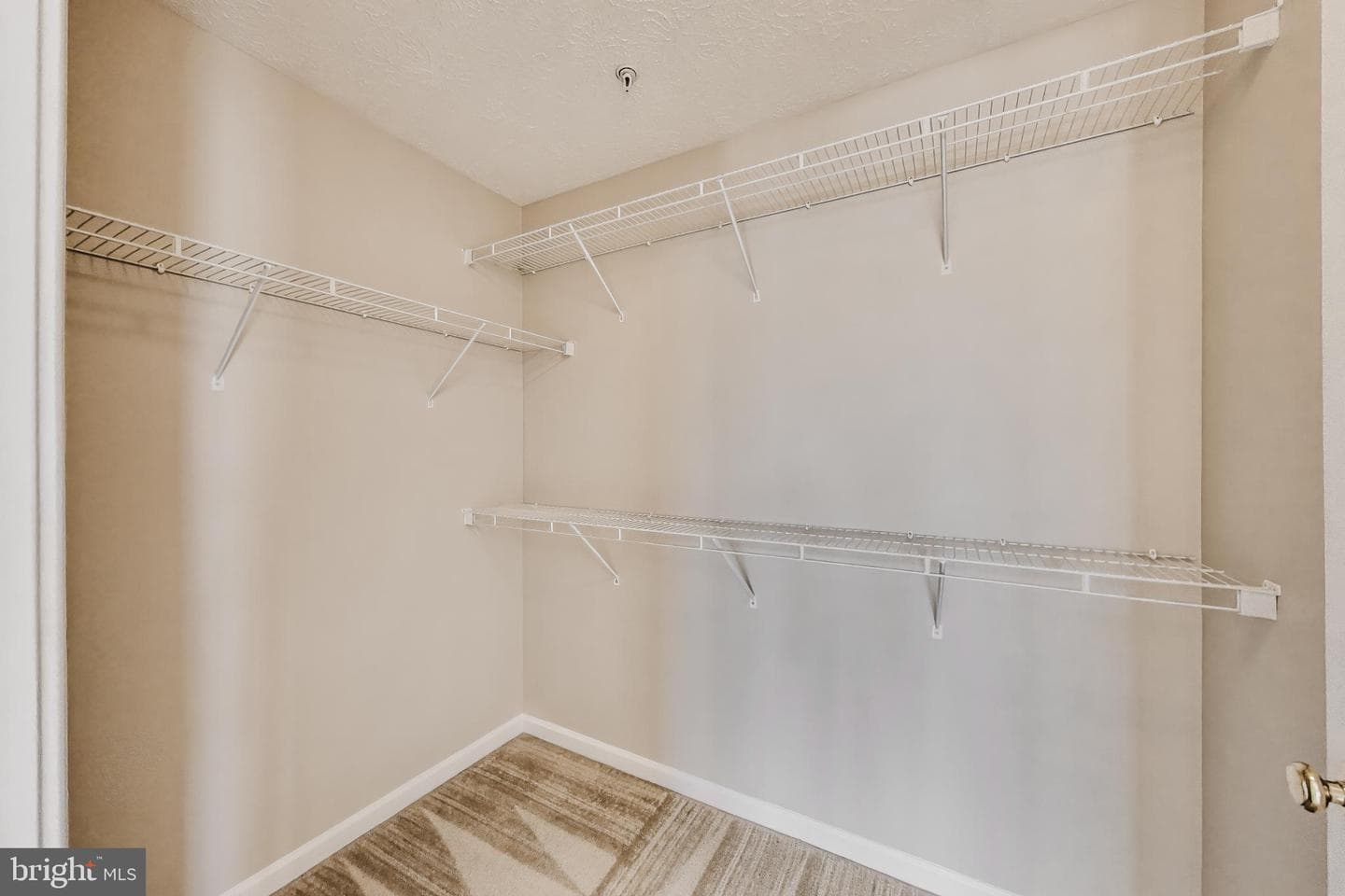687 Winding Stream Way #304 photo 13