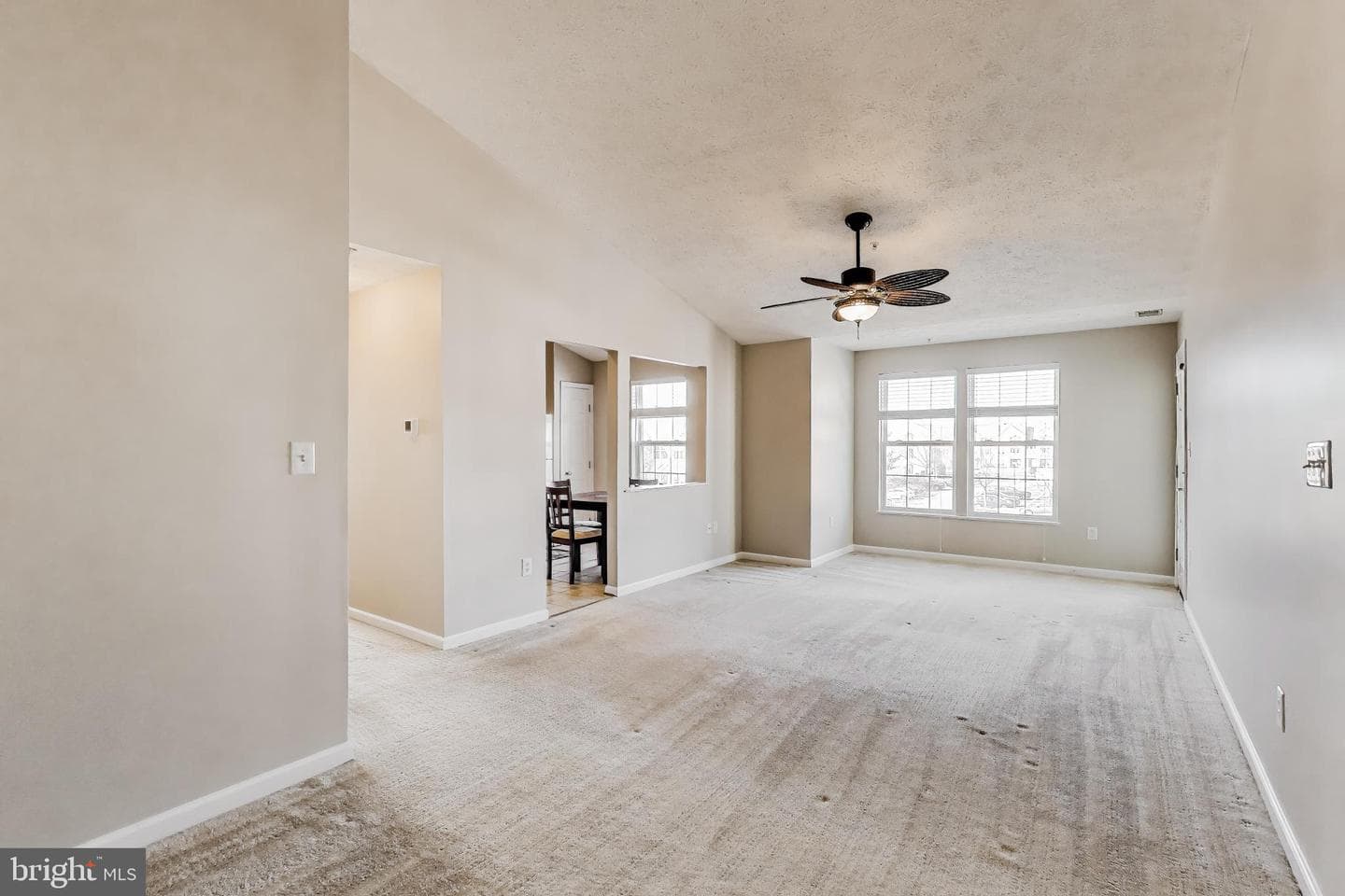 687 Winding Stream Way #304 photo 6