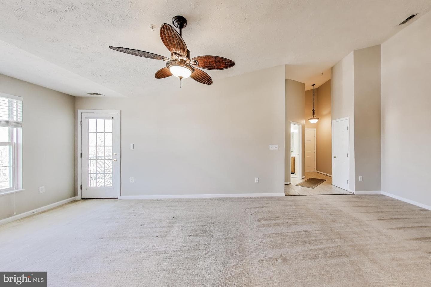 687 Winding Stream Way #304 photo 7