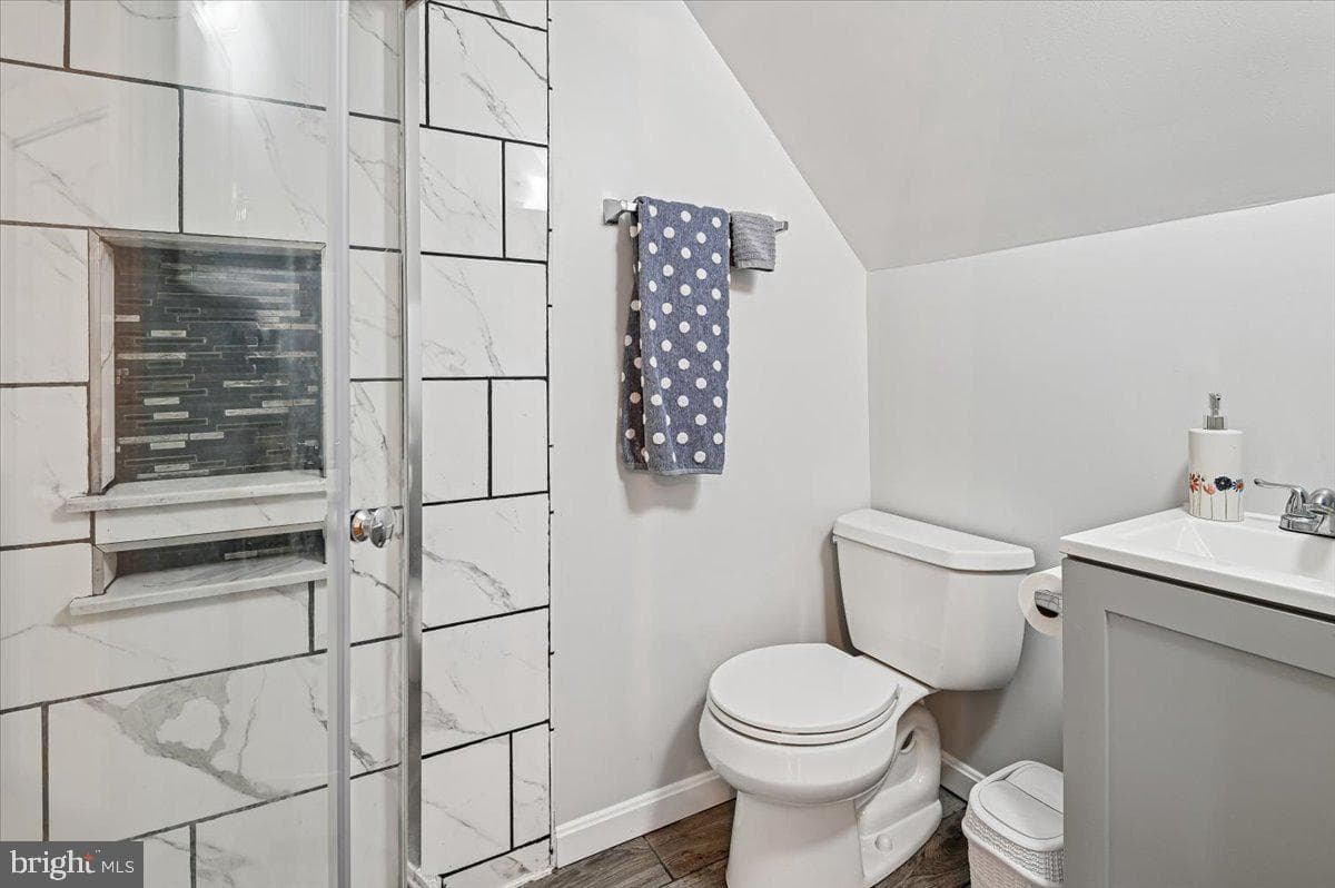 5191 Spring Avenue photo 19