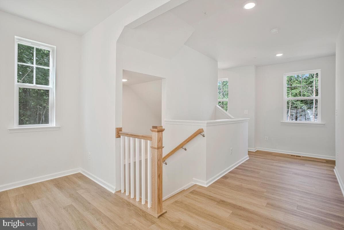 1235 Spruce Avenue photo 37