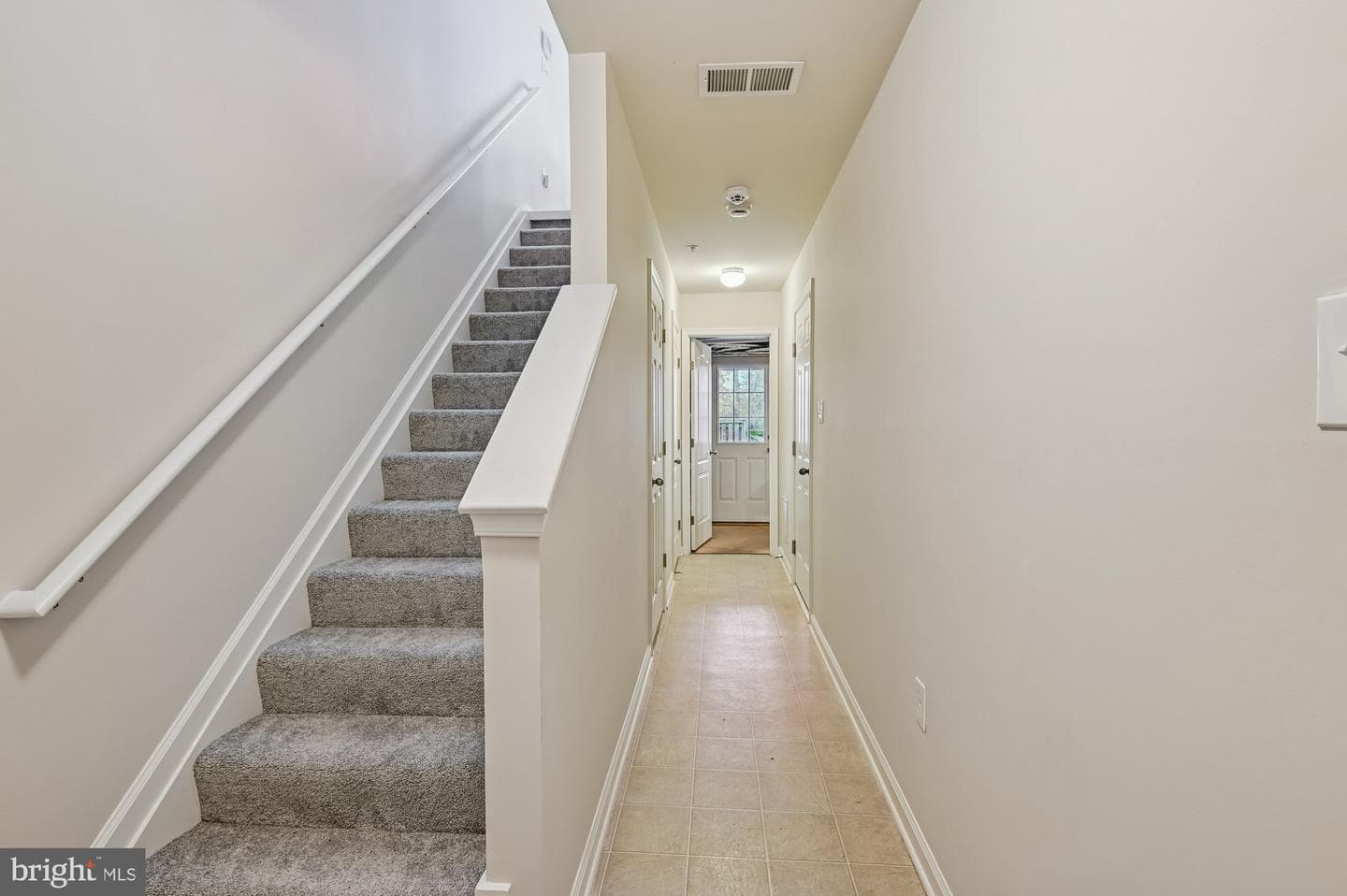 821 Croggan Crescent photo 23