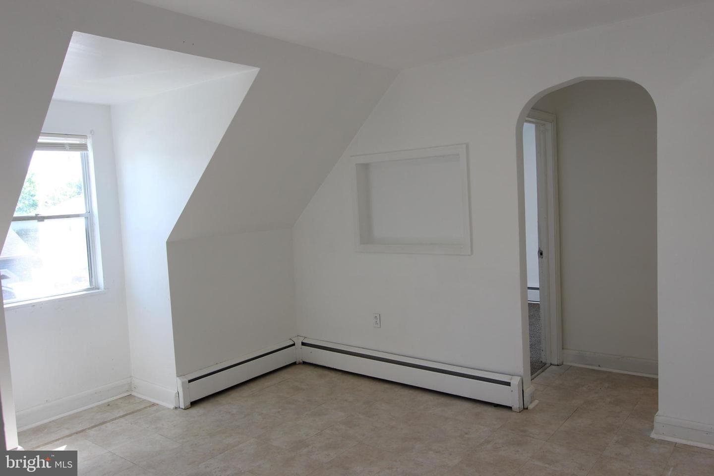 104 Lincoln Avenue photo 24