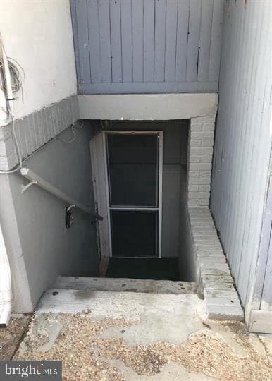 104 Lincoln Avenue photo 4