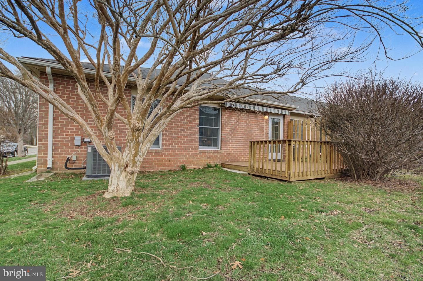 911 Yardarm Lane photo 31