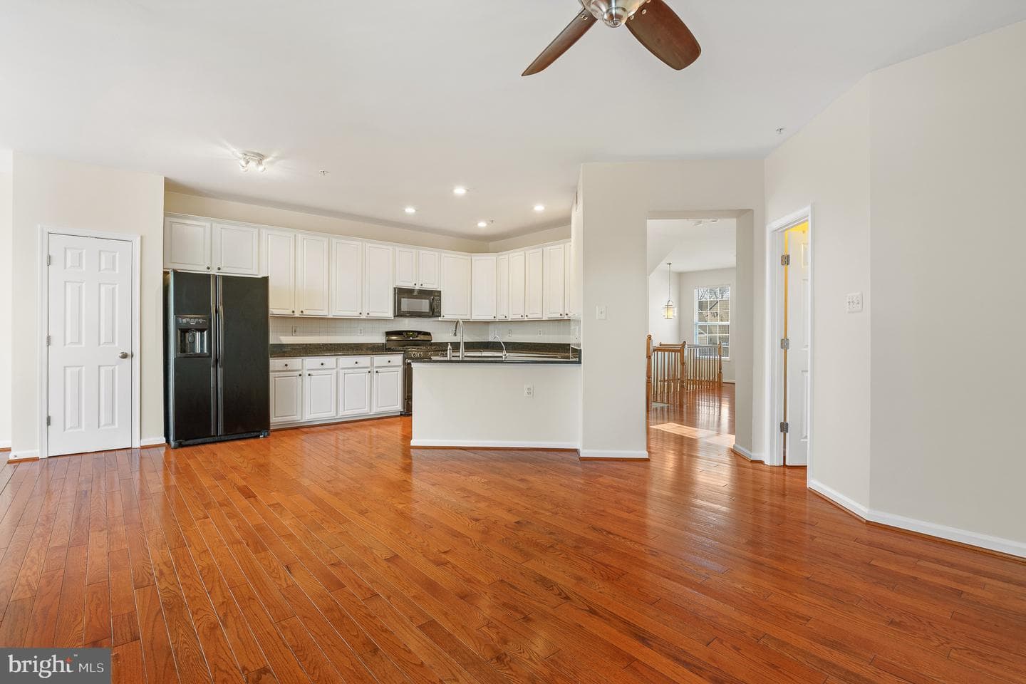 70 Two Rivers Drive photo 33