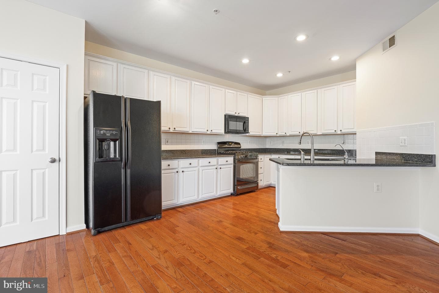 70 Two Rivers Drive photo 35