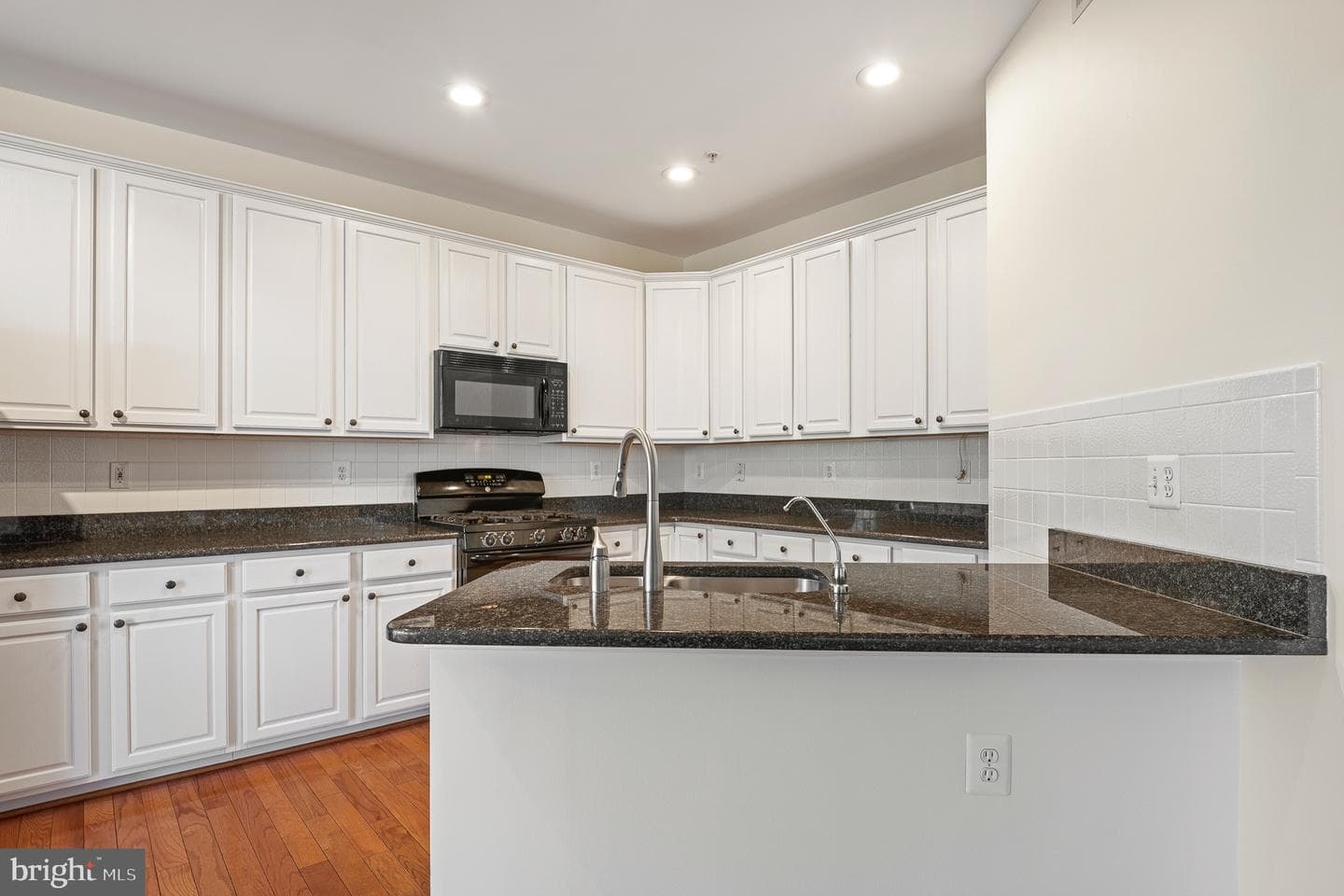 70 Two Rivers Drive photo 39