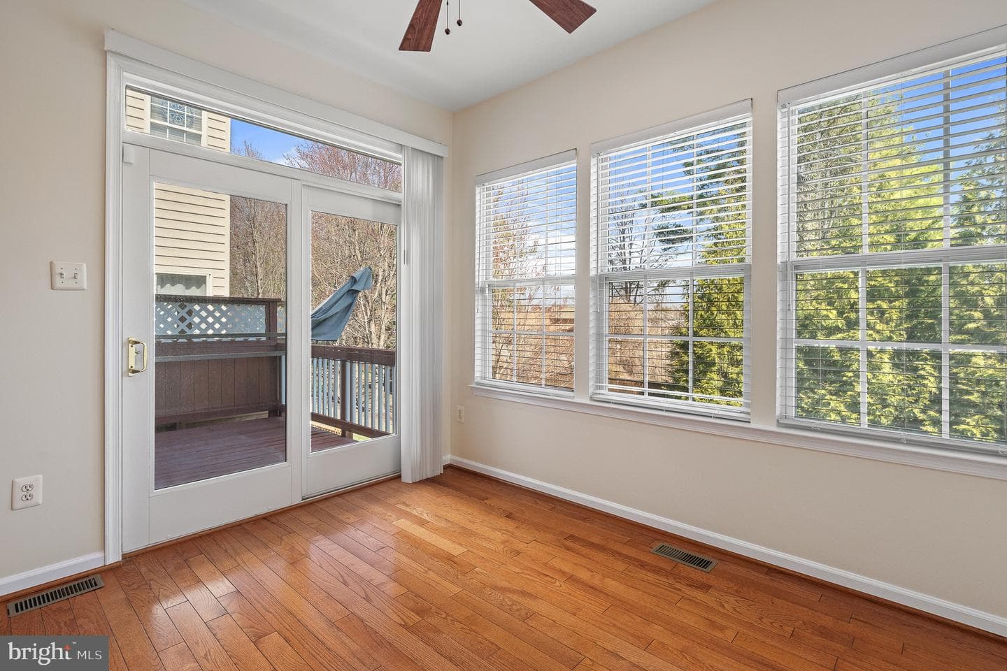 70 Two Rivers Drive photo 41