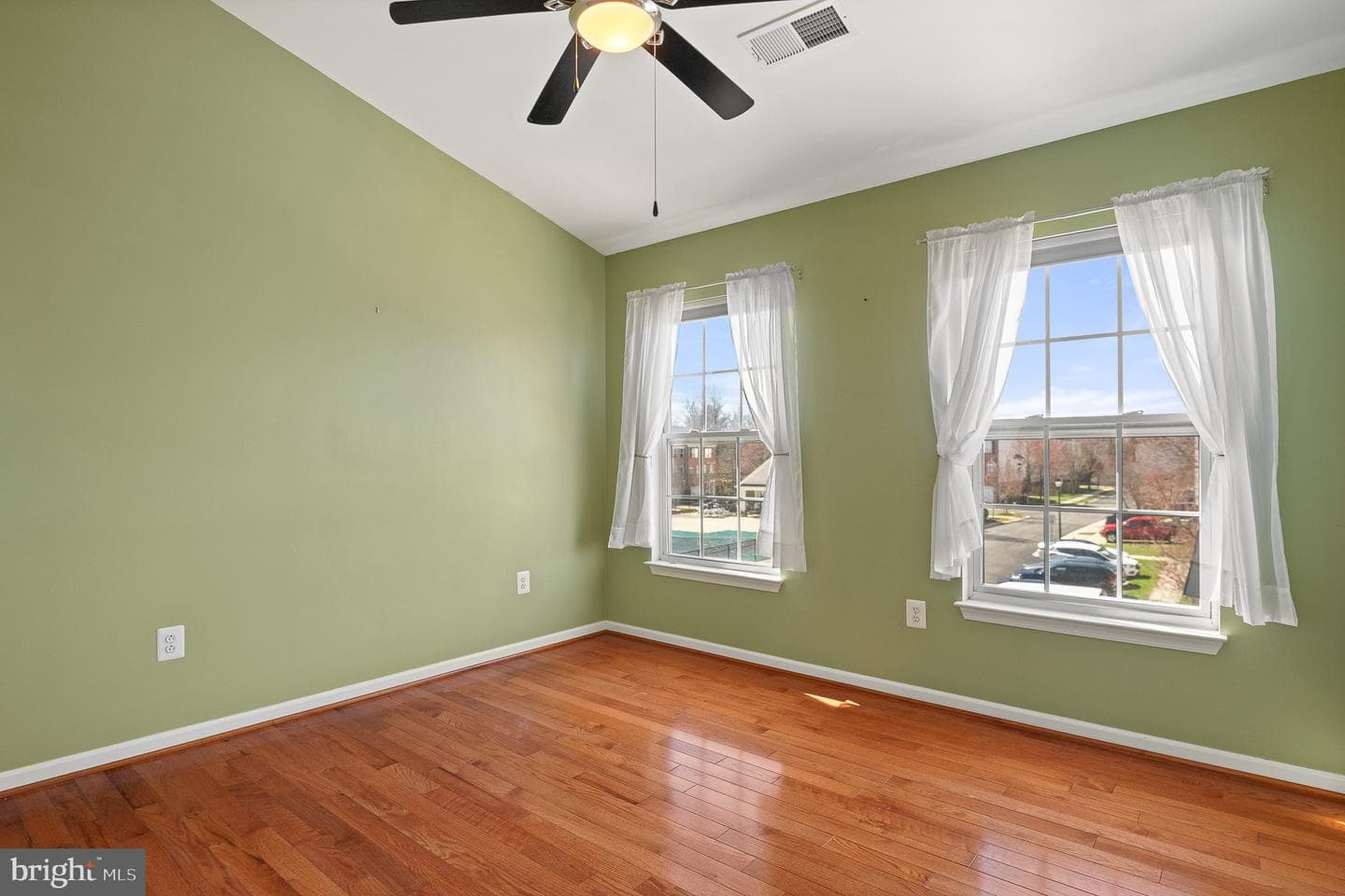 70 Two Rivers Drive photo 56