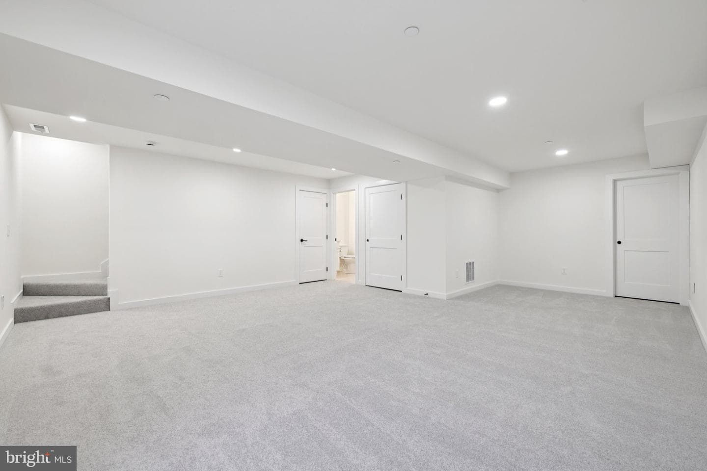 326 Thelma Avenue photo 35