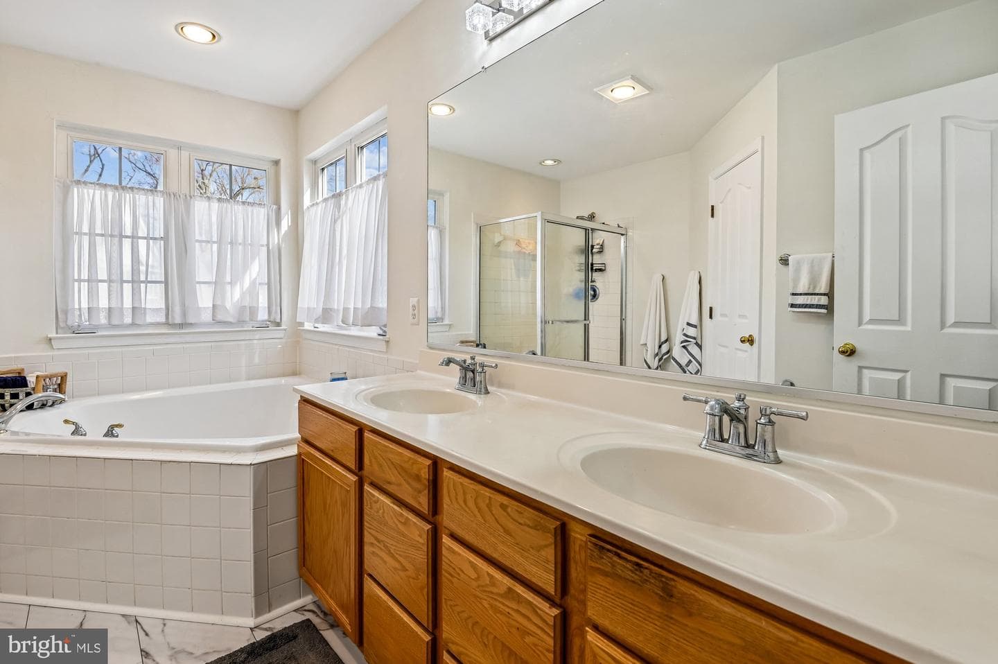 206 Mccamish Court photo 22