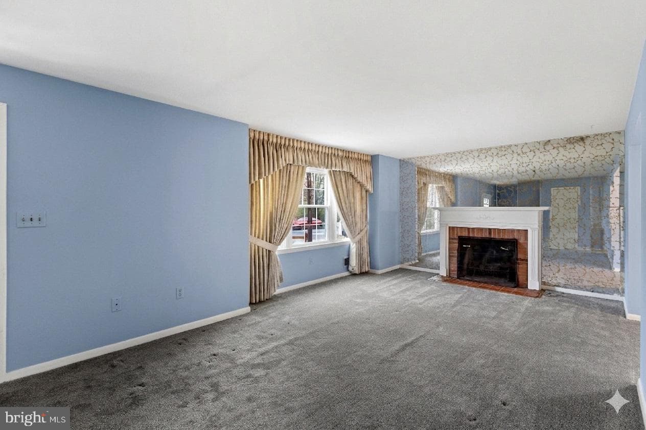 203 Sweetser Road photo 4