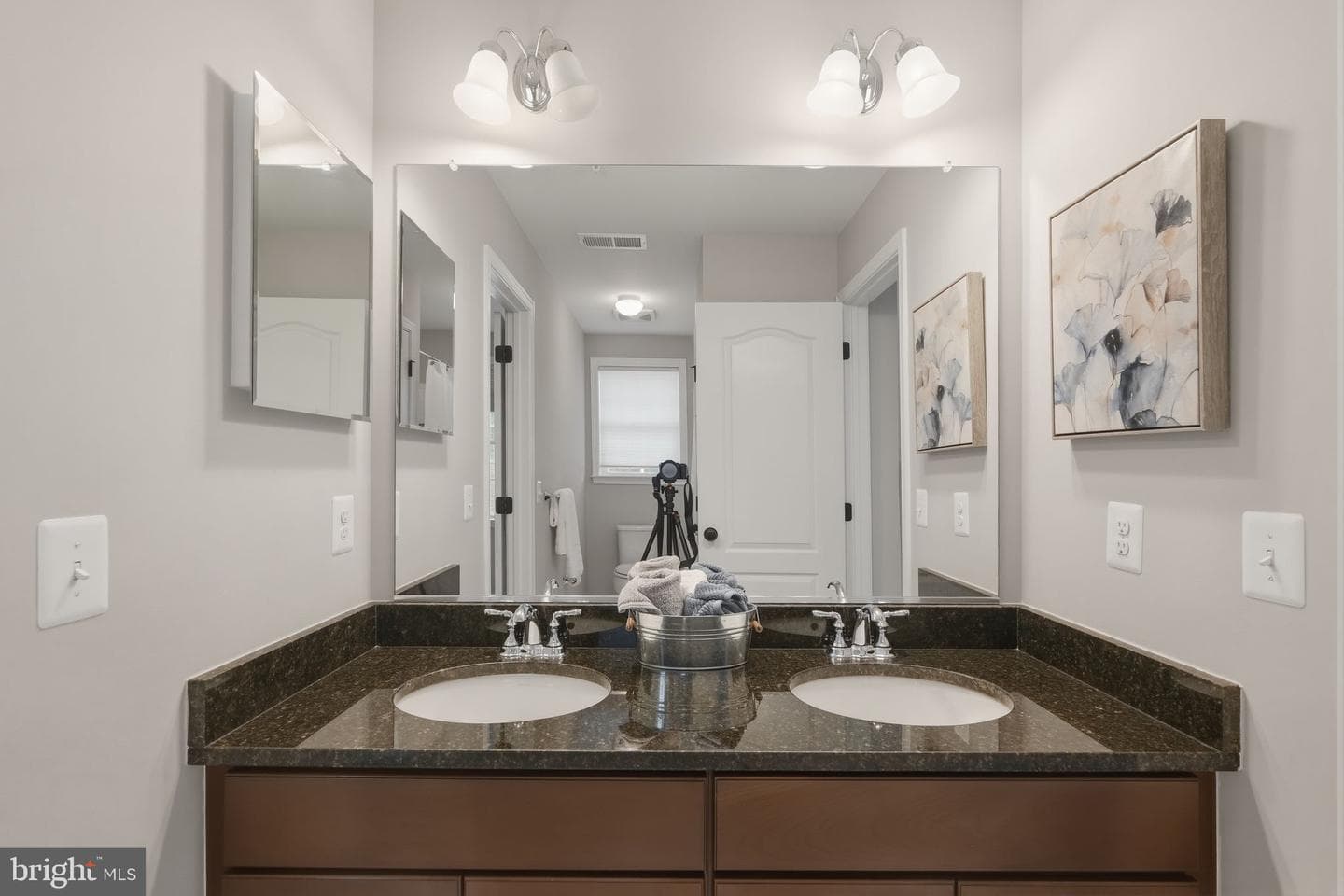 8241 Saint Francis Drive photo 45