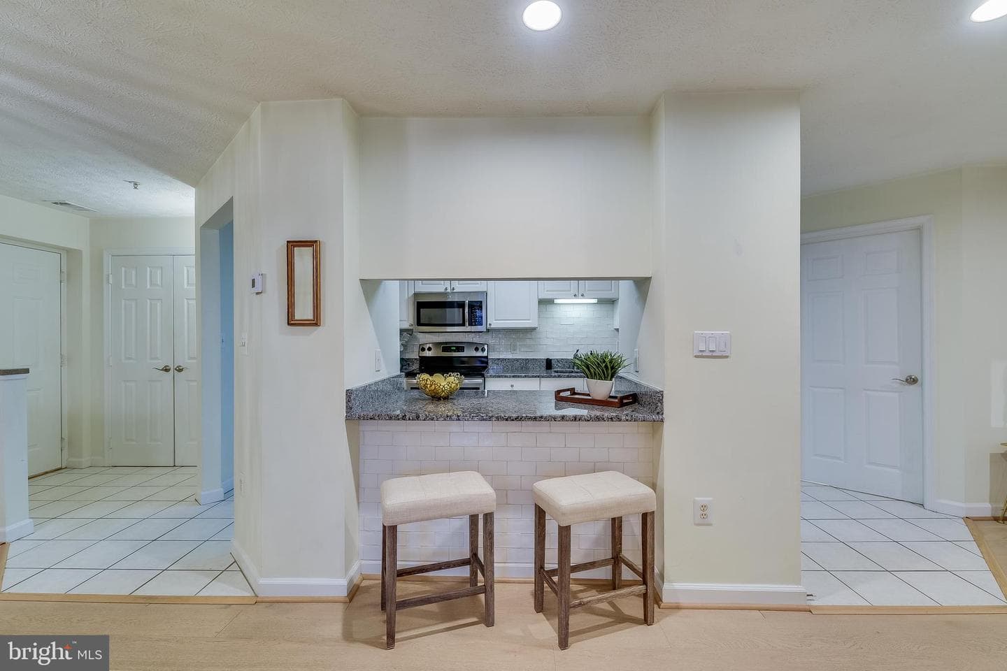623 Admiral Drive #304 photo 8
