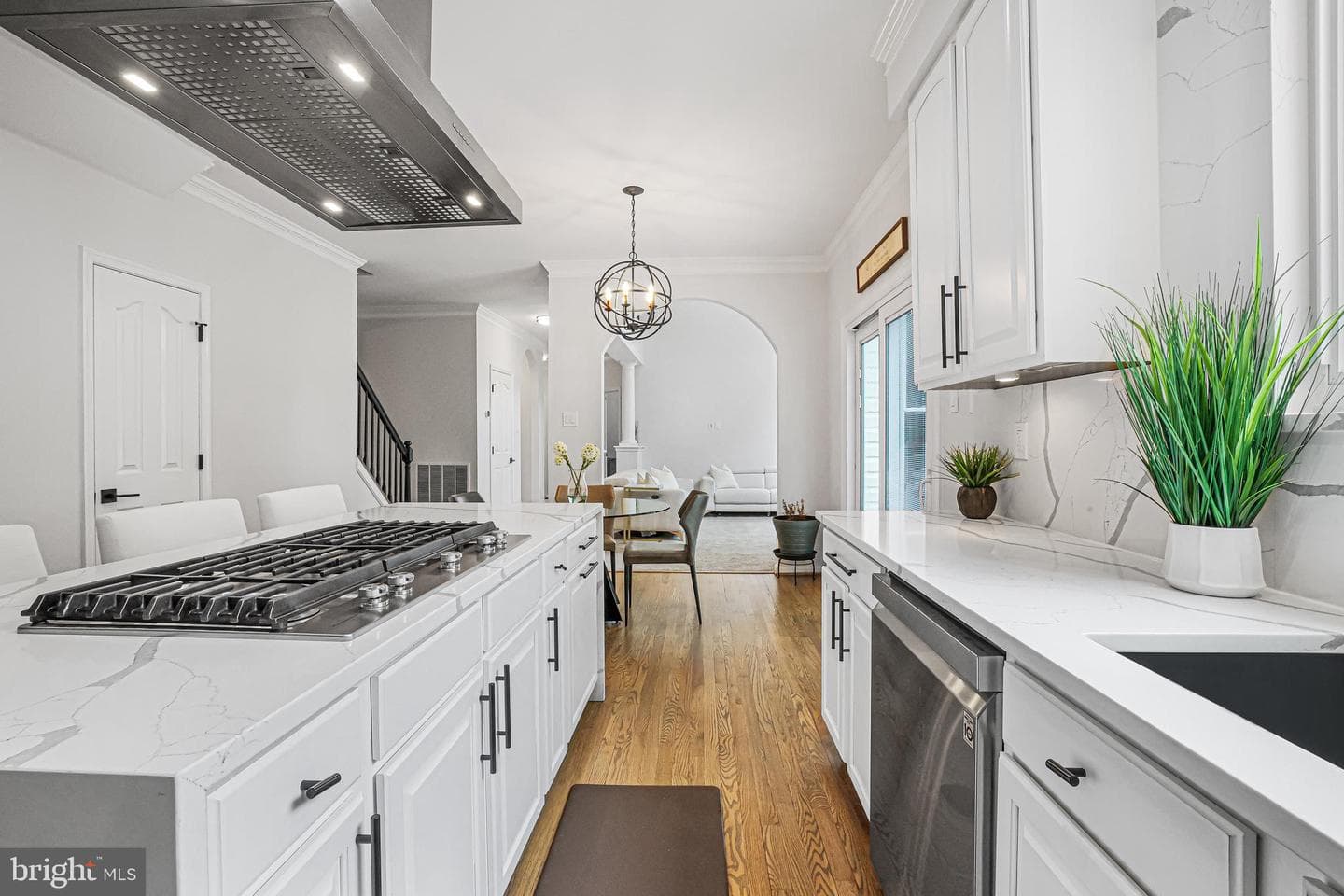 1514 Benvenue Court photo 10