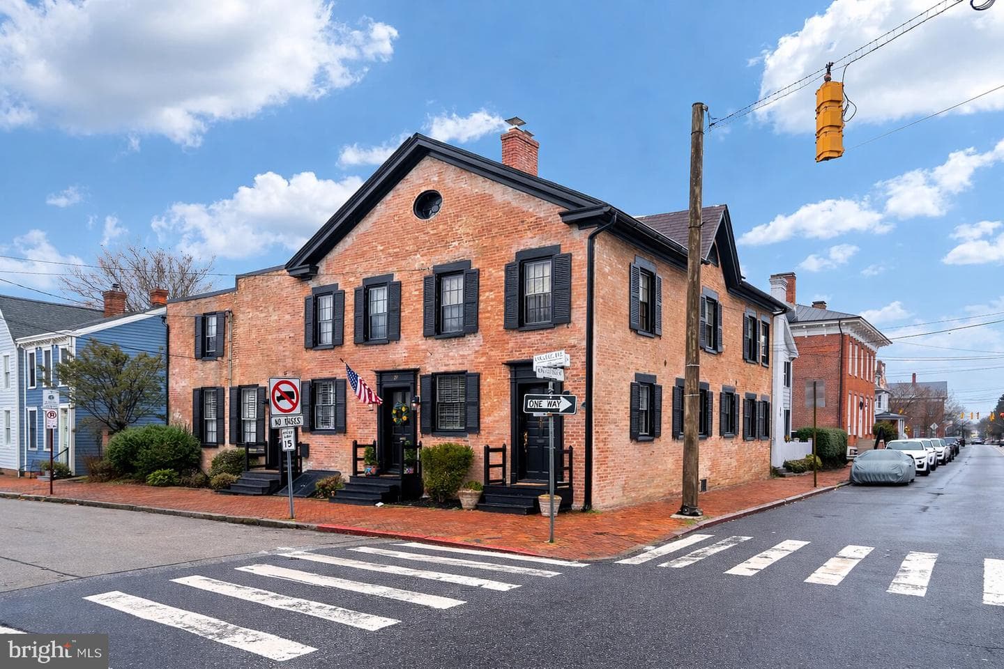 31 College Avenue