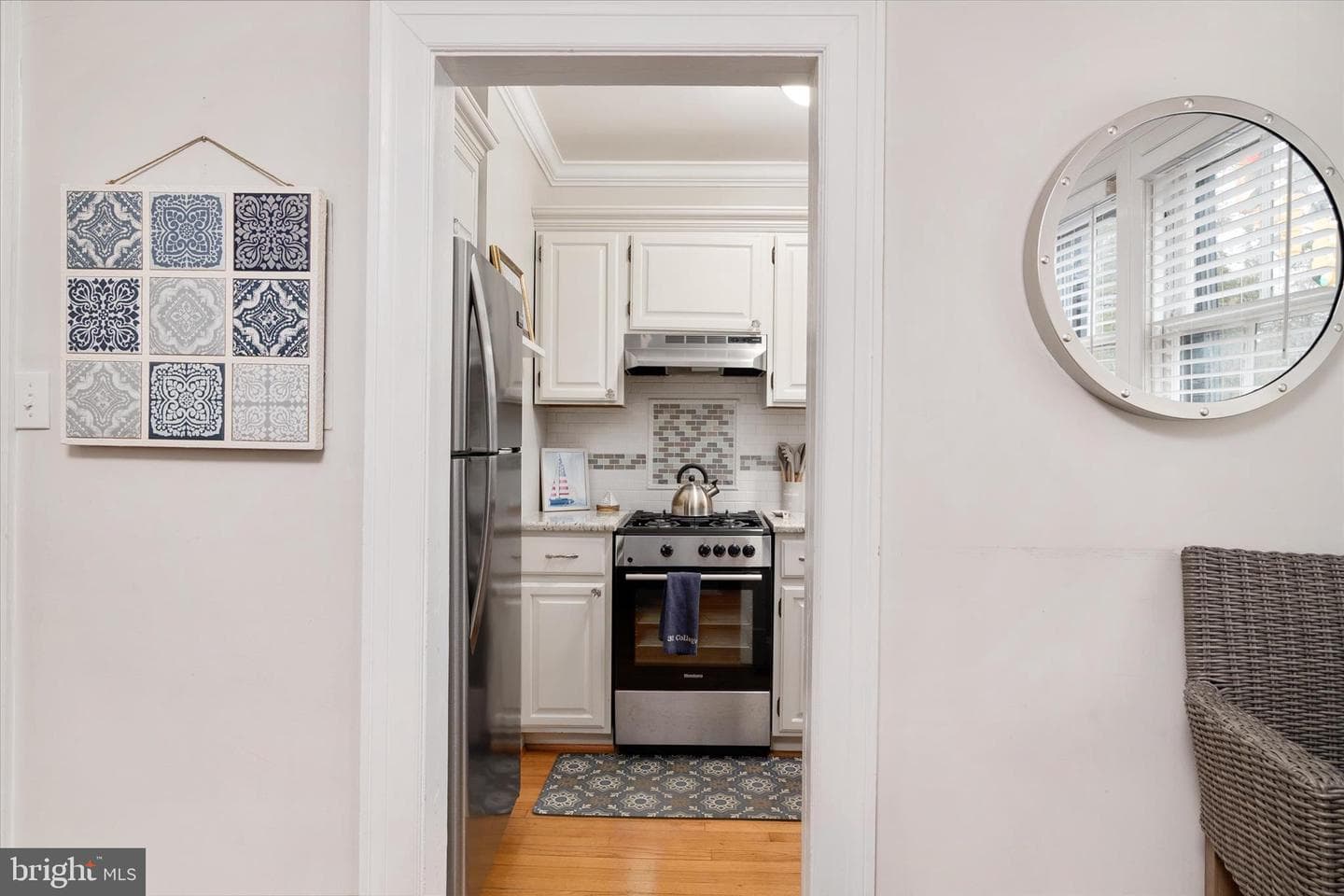 31 College Avenue photo 9