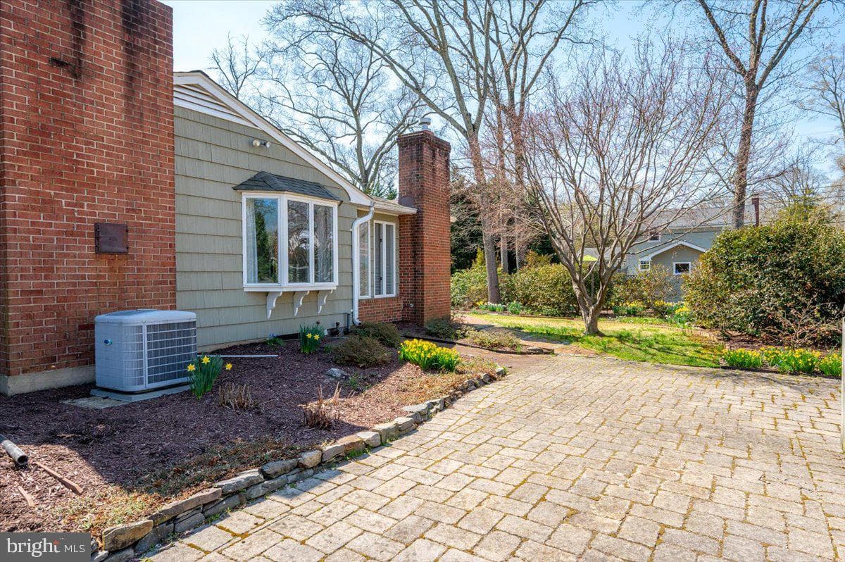 162 Sillery Bay Road photo 5