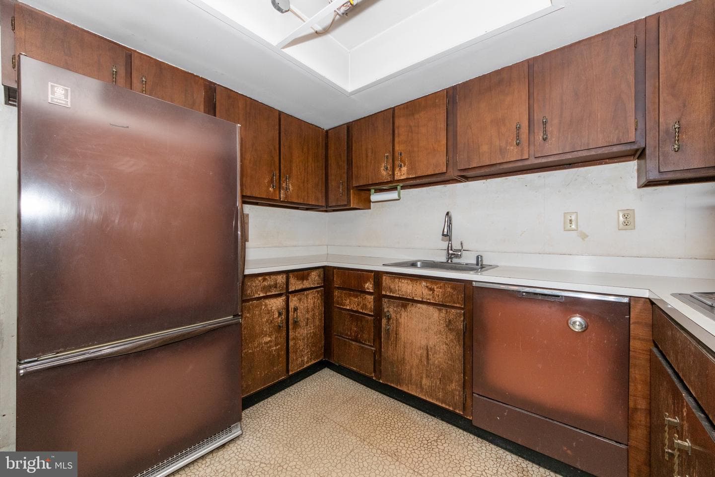 1746 Waldorf Court photo 21