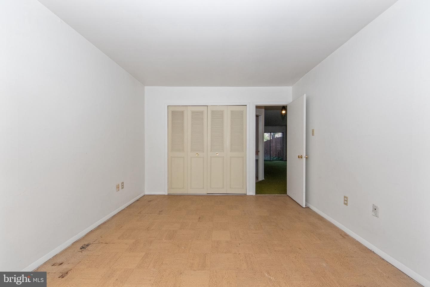 1746 Waldorf Court photo 26