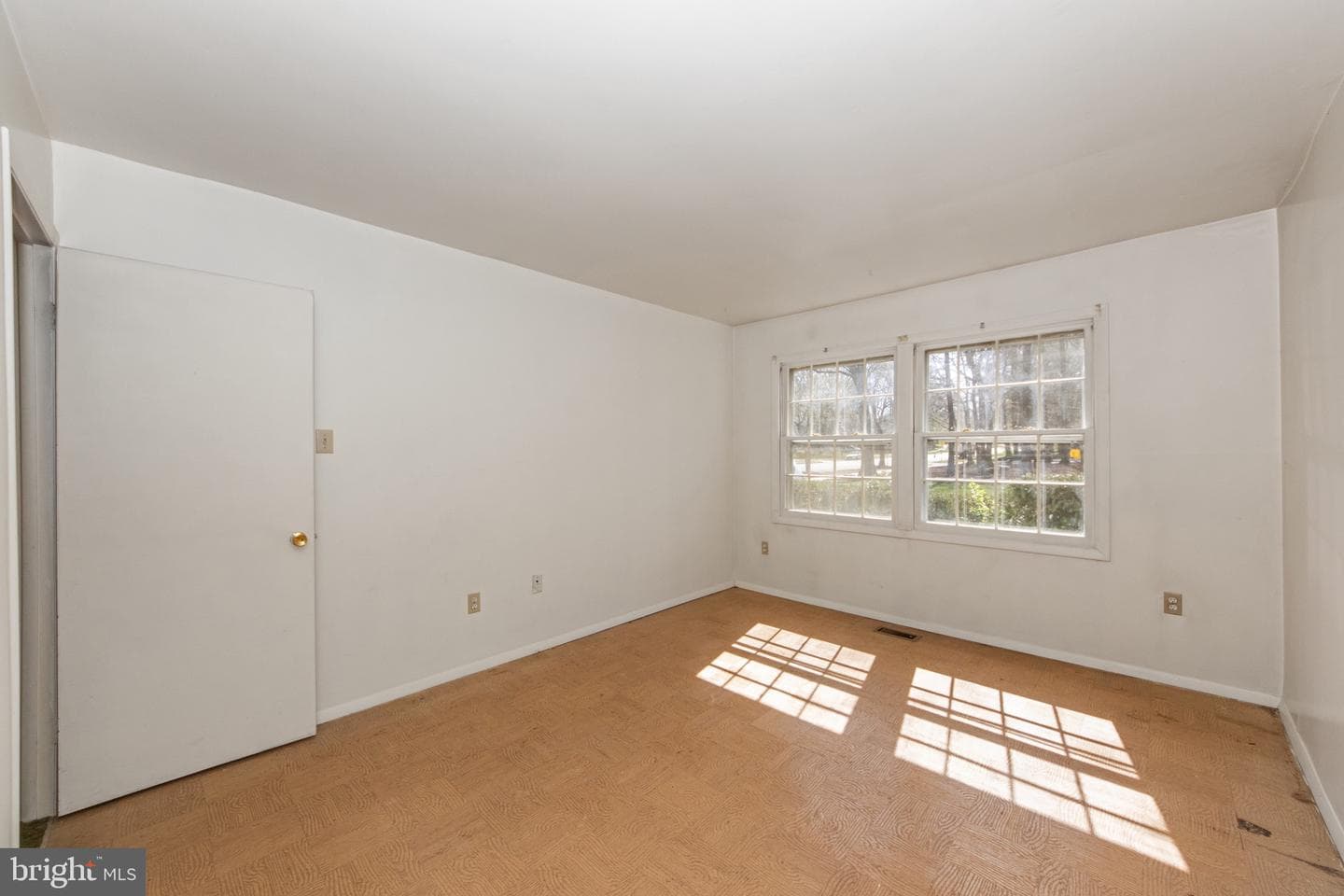 1746 Waldorf Court photo 29
