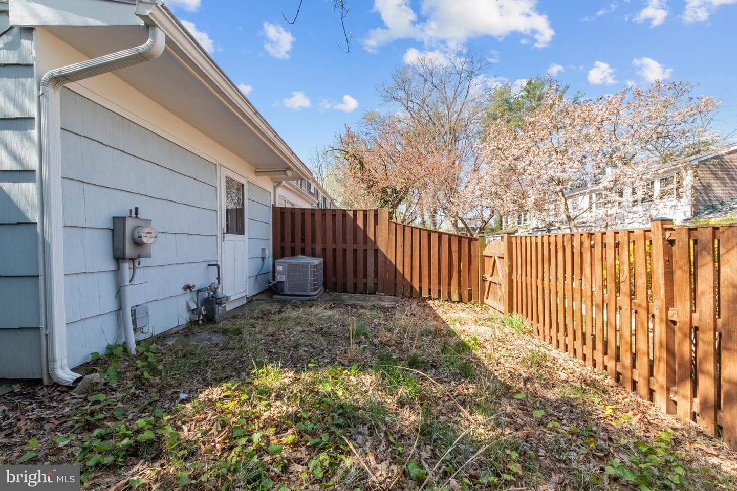1746 Waldorf Court photo 45