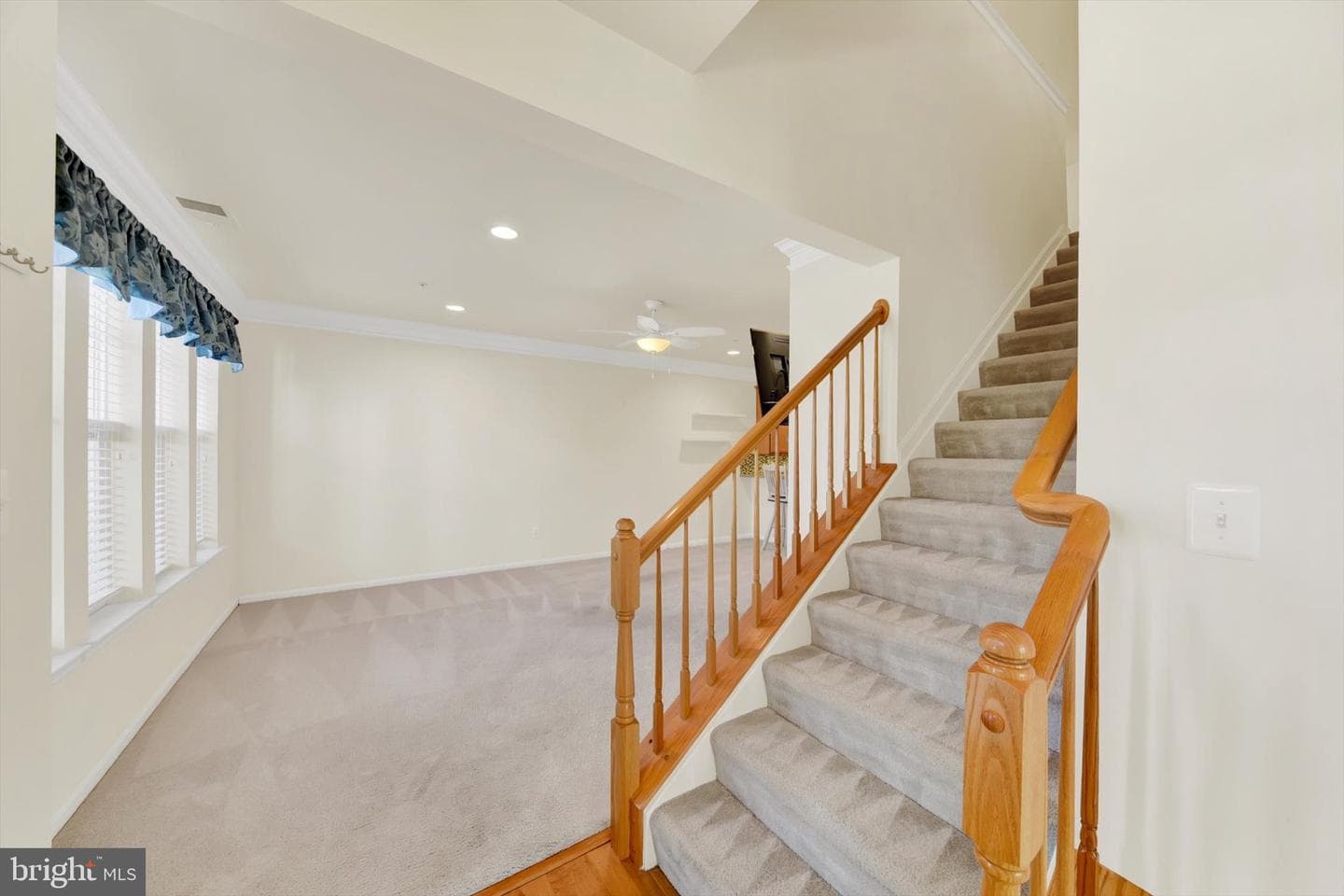 124 Jacobia Drive #b-8 photo 4