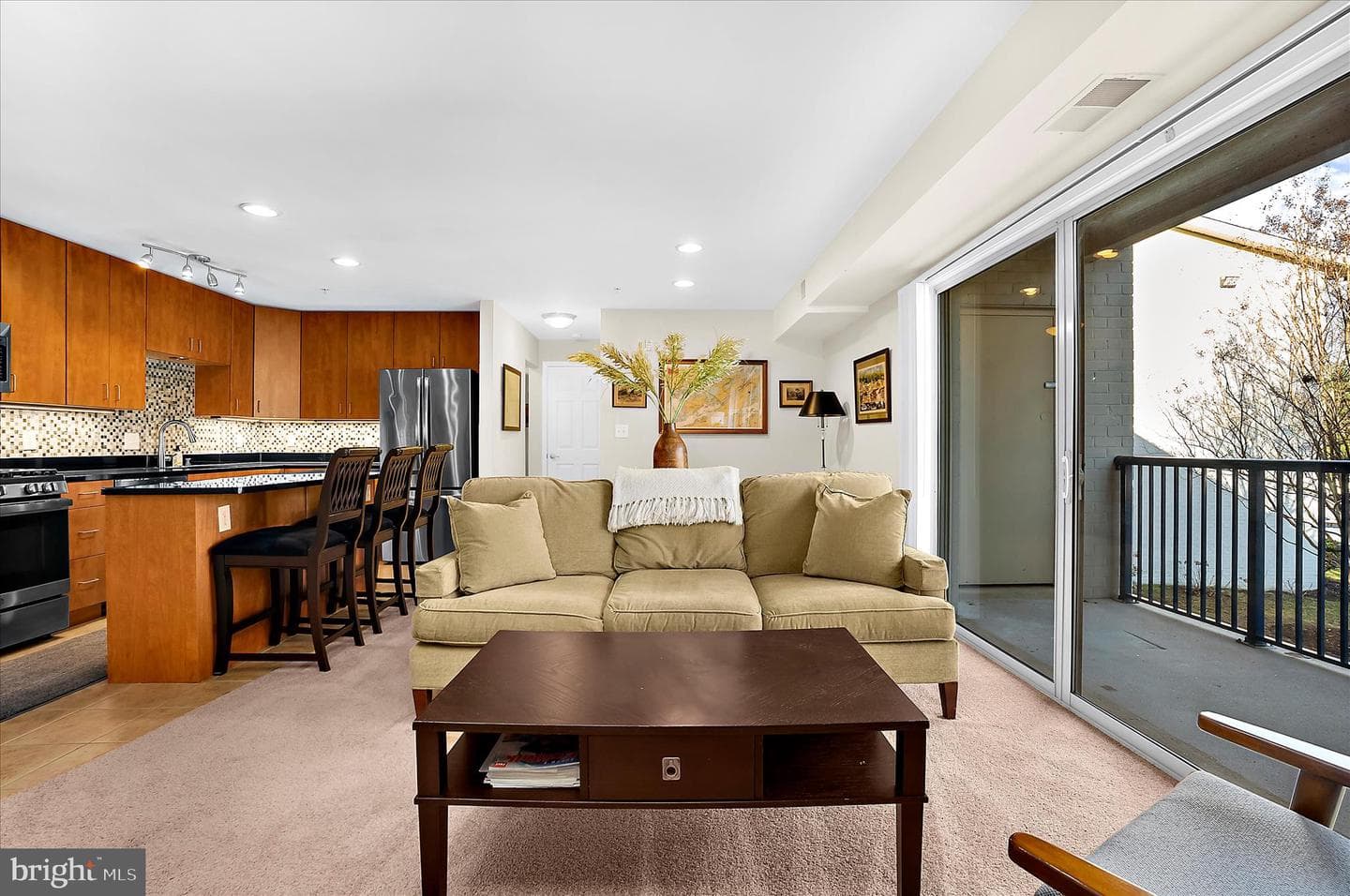 1113 Primrose Court #204 photo 5