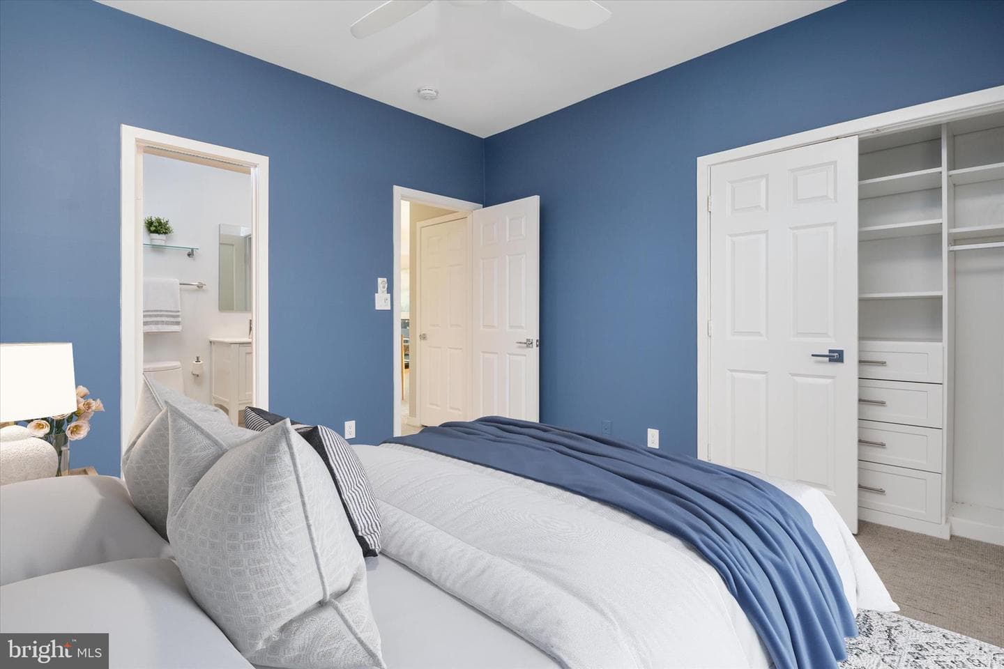 7046 Harbour Village Court #201 photo 27