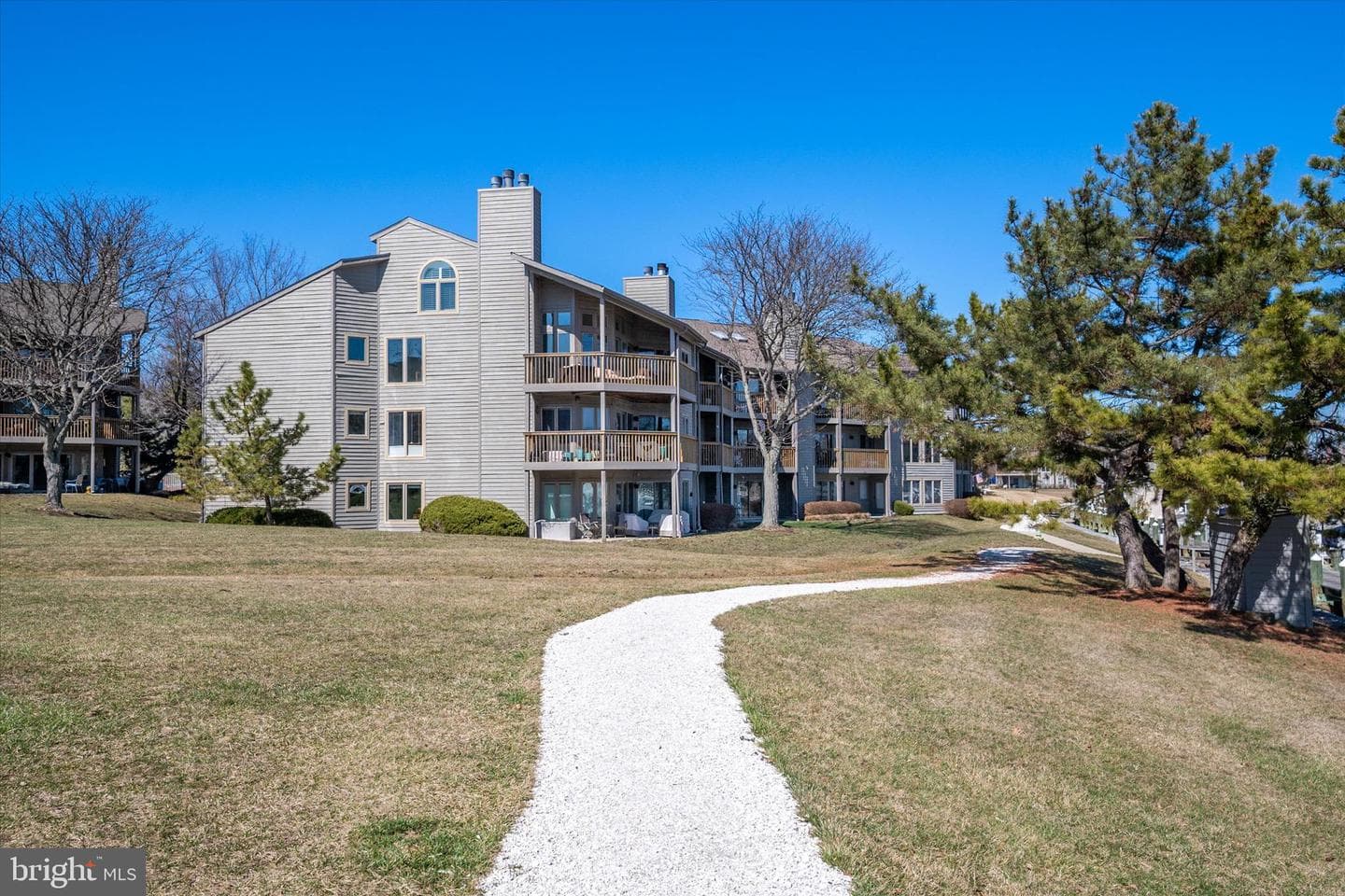7046 Harbour Village Court #201 photo 48