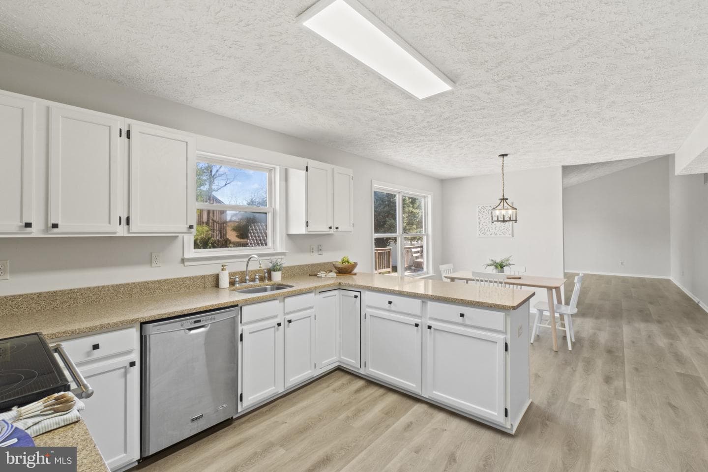 607 Brentwood Road photo 13