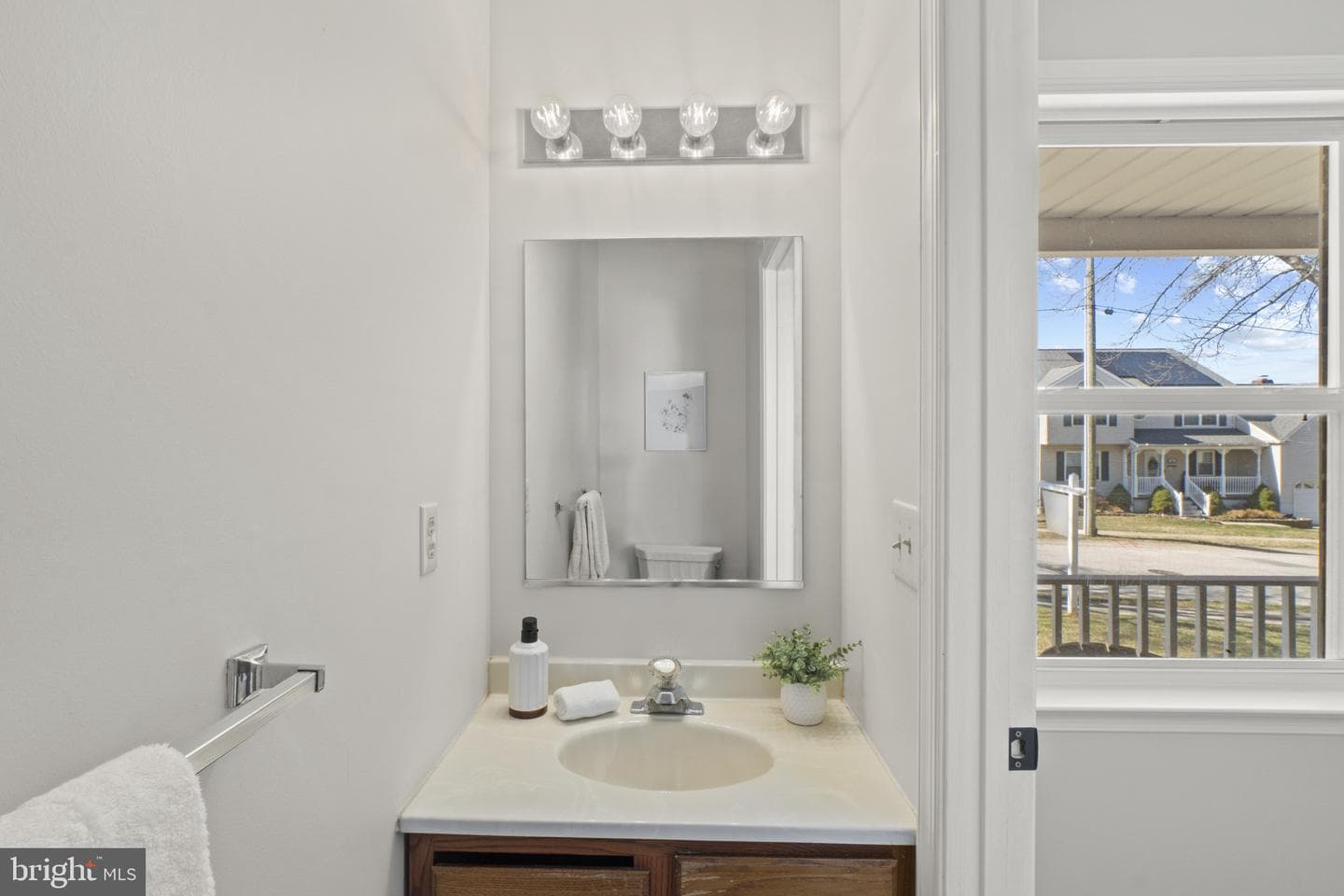 607 Brentwood Road photo 14