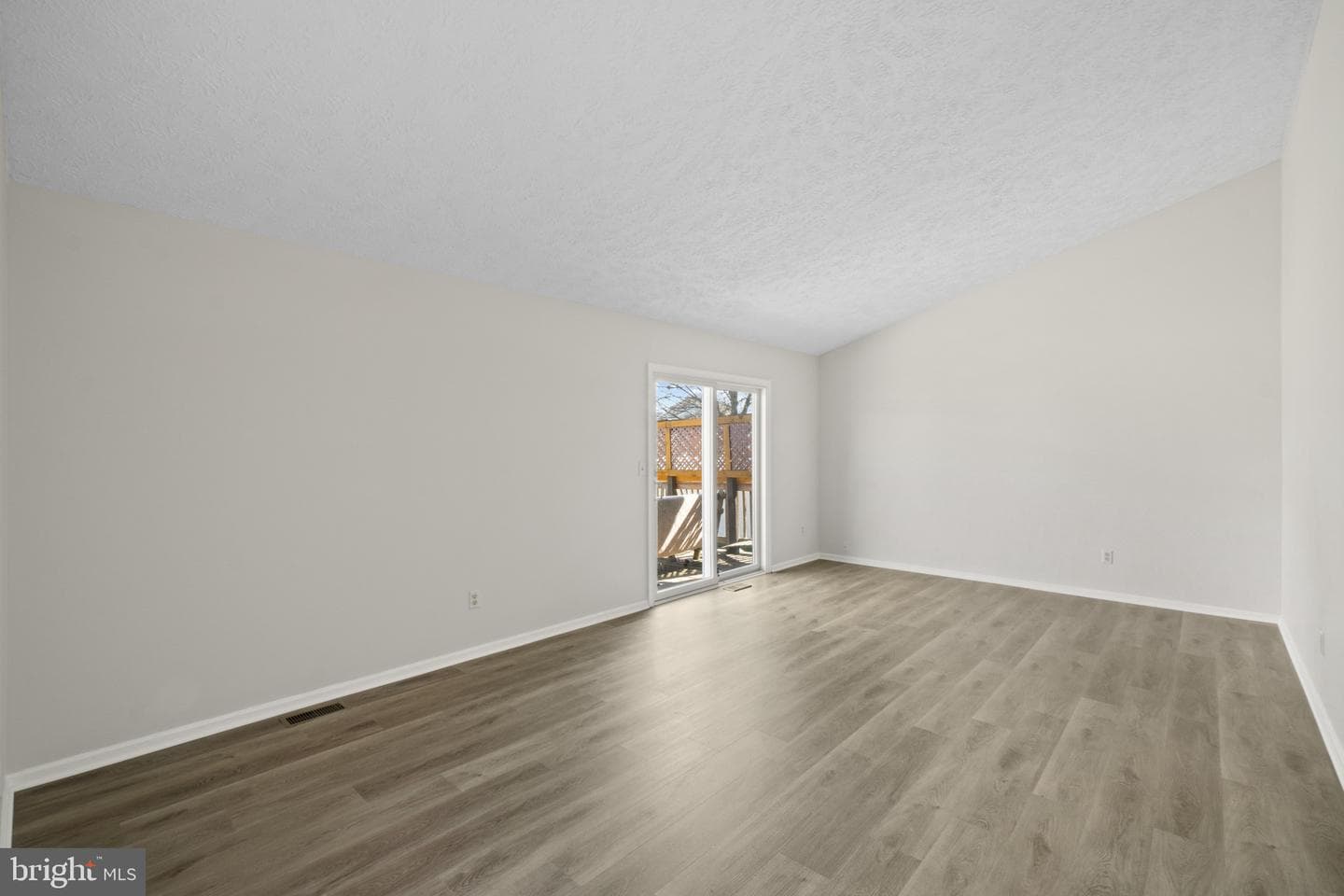 607 Brentwood Road photo 16
