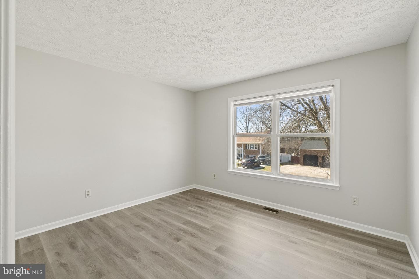 607 Brentwood Road photo 17