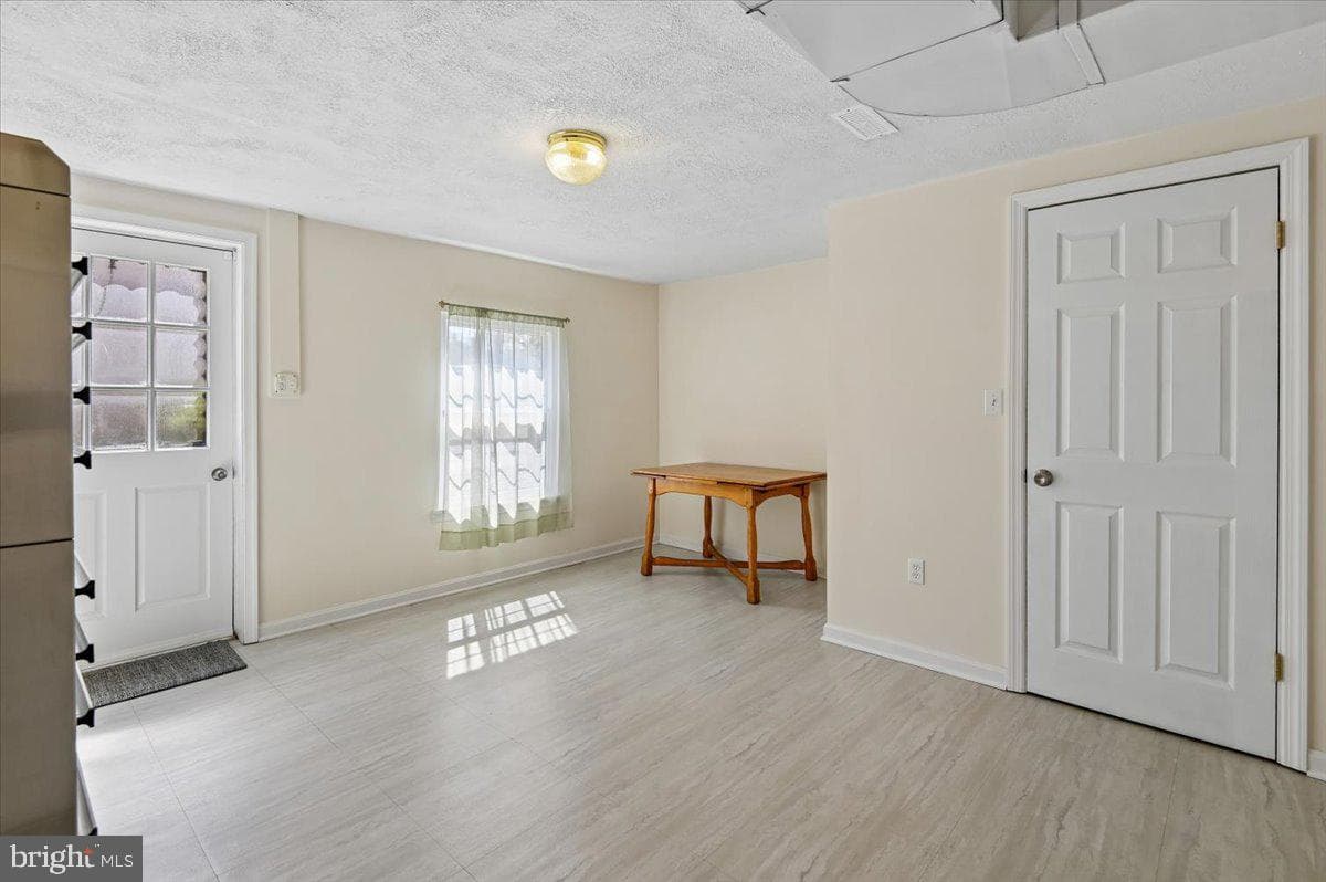 1737 Ridgely Road photo 31