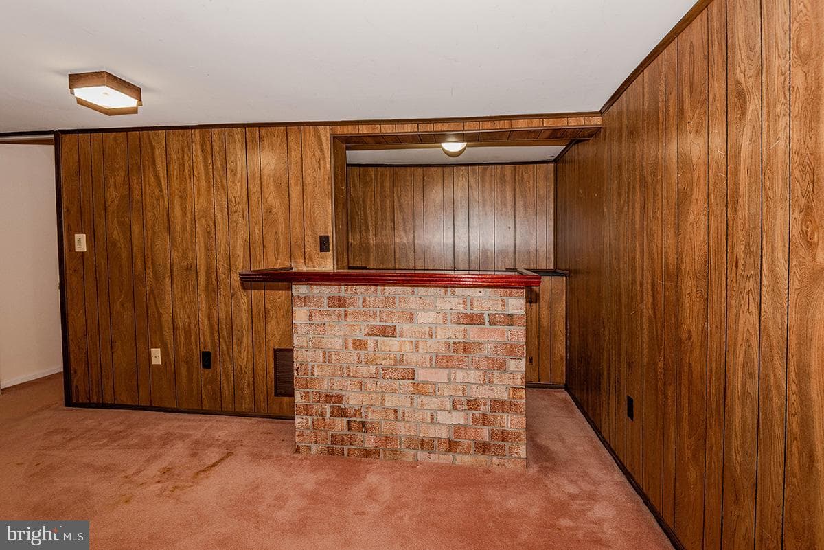 1467 Eagle Court photo 17