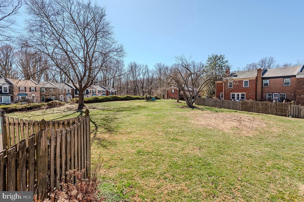 1467 Eagle Court photo 22
