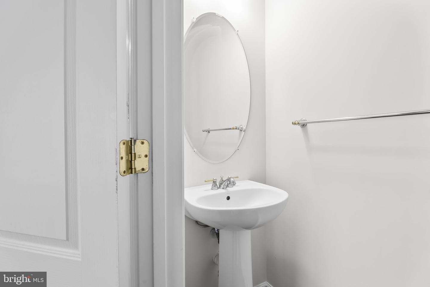 3446 Carriage Walk Court #23-B photo 11
