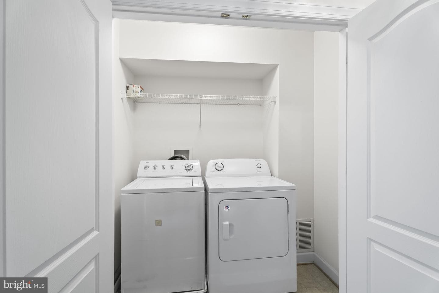 3446 Carriage Walk Court #23-B photo 27