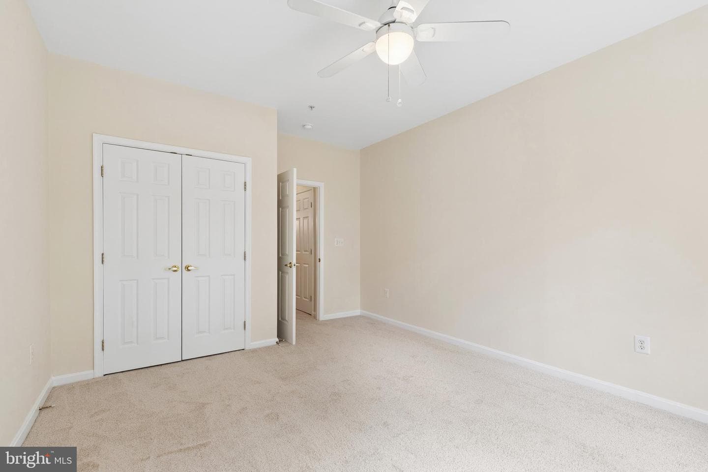 431 Hamlet Club Drive #102 photo 33