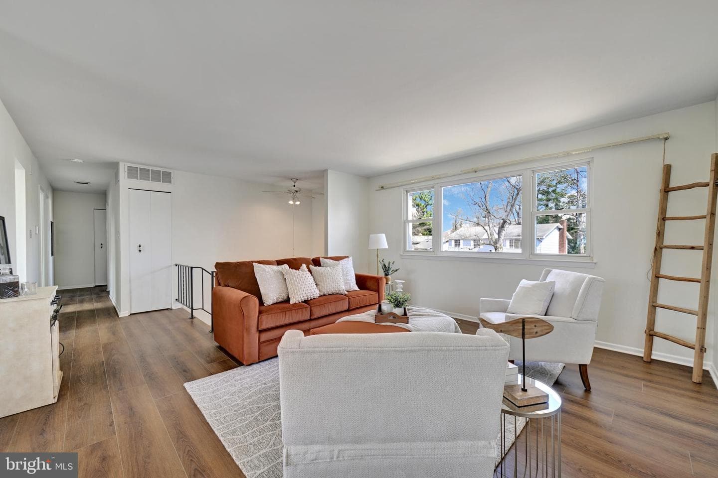 852 Birchwood Court photo 4