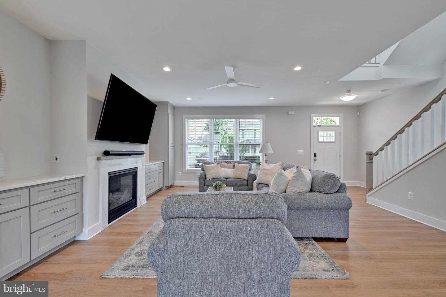 1205 Hawthorne Street photo 10