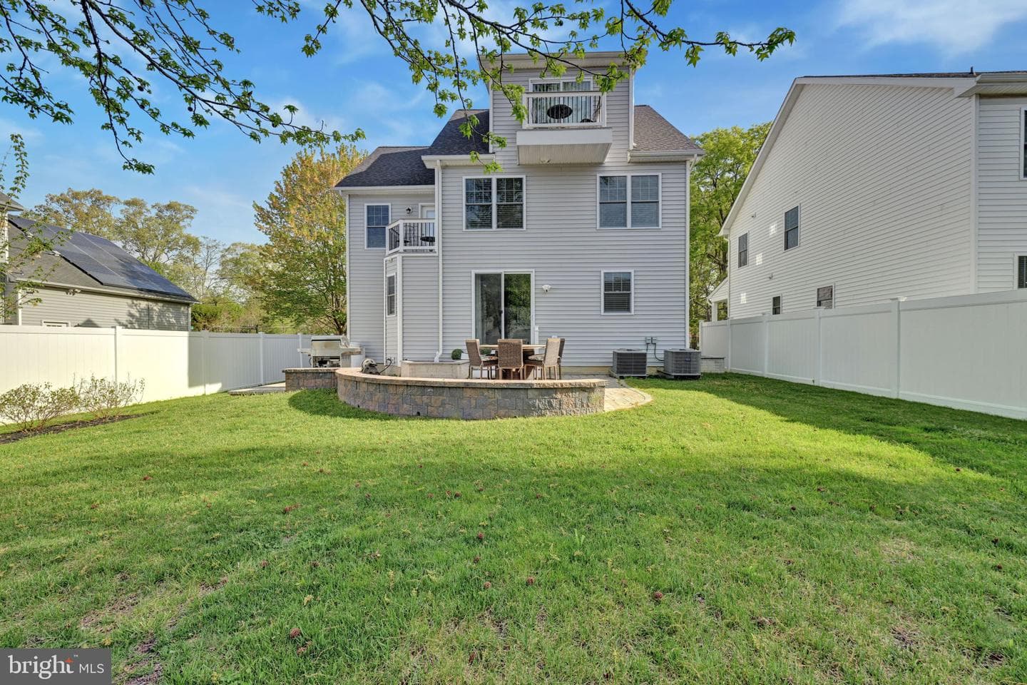 1205 Hawthorne Street photo 31