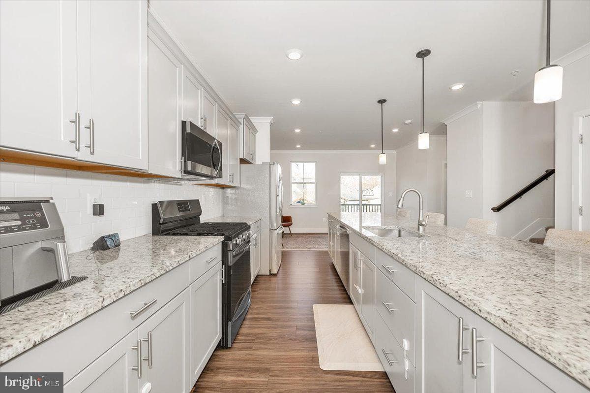 809 Teacher Mitchell Road photo 12