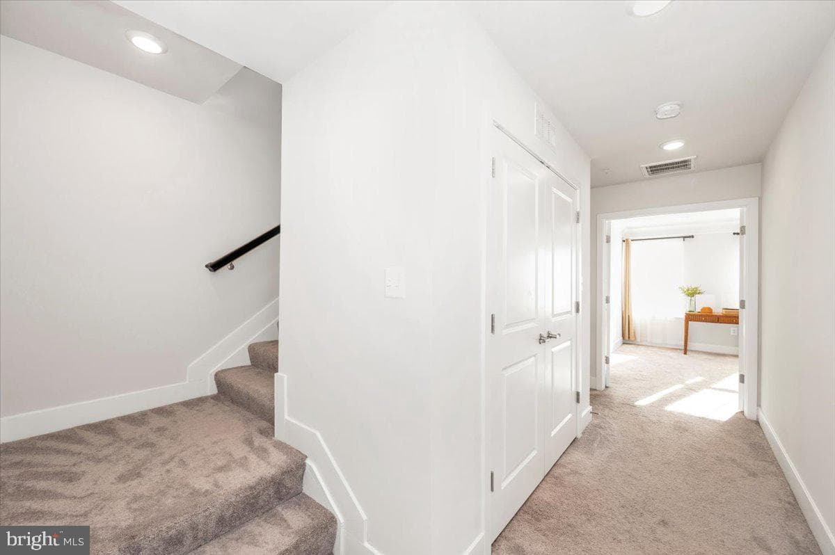 809 Teacher Mitchell Road photo 24